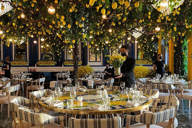 Dining at Mura Italian Restaurant the Pointe With Transfers - Directions for Cancellation and Changes