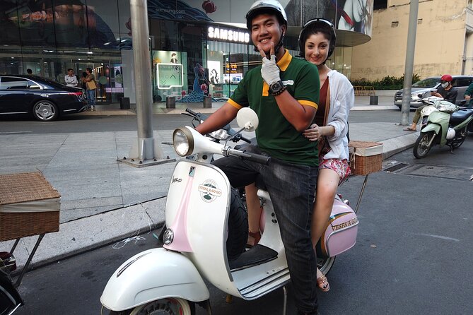 Dining Delights - Vintage Vespa Tour in Saigon - Culinary Delights