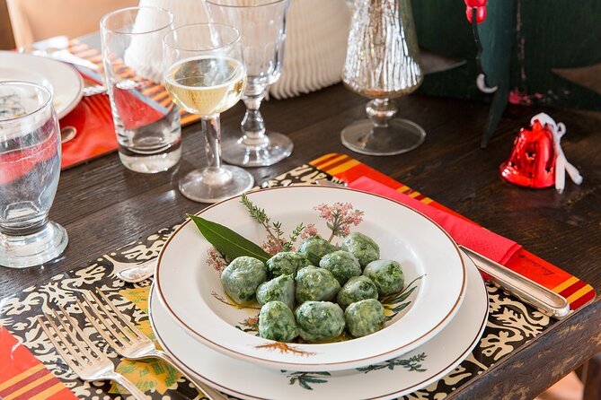 Dining Experience at a Locals Home in Montaione With Cooking Demo - Culinary Delights at a Locals Home