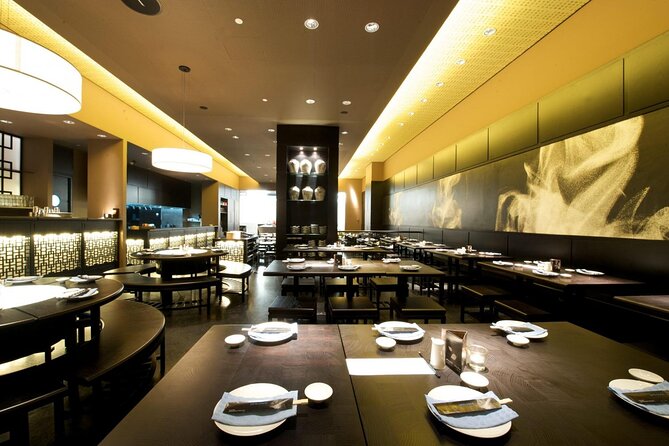 Dining Experience at Armani Hotel Burj Khalifa With Transfers - Armani Hotel Burj Khalifa: An Iconic Dining Destination