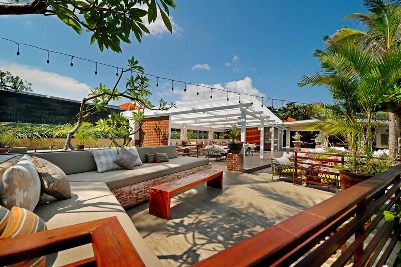 Dining Experience at Intercontinental Sanur in Bali - Finding Pier Eight by the Sanur shore