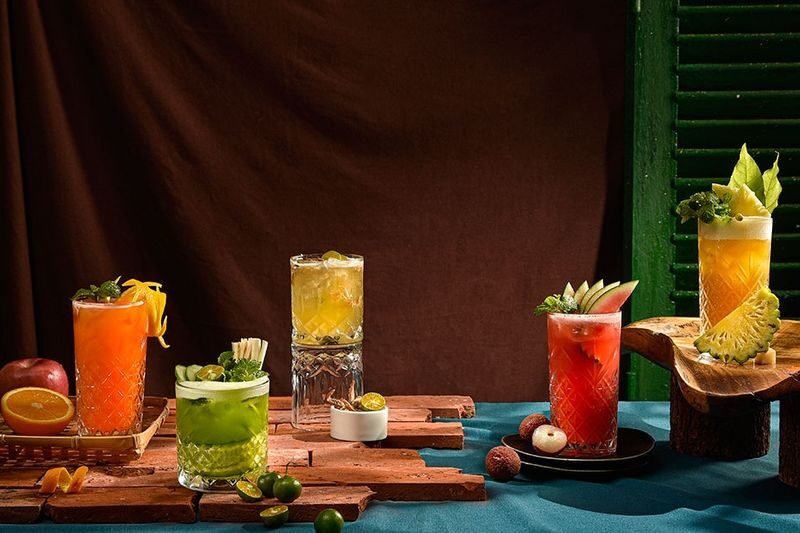 Dining Experience at MIAs Restaurant - Solaria Hotel - Choosing between Northern and Southern dinners