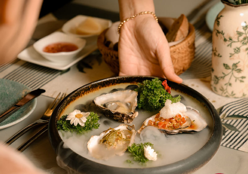 Dining Experience At The Temptation - French Restaurant in Da Nang - A Son Tra villa makes dinner the occasion