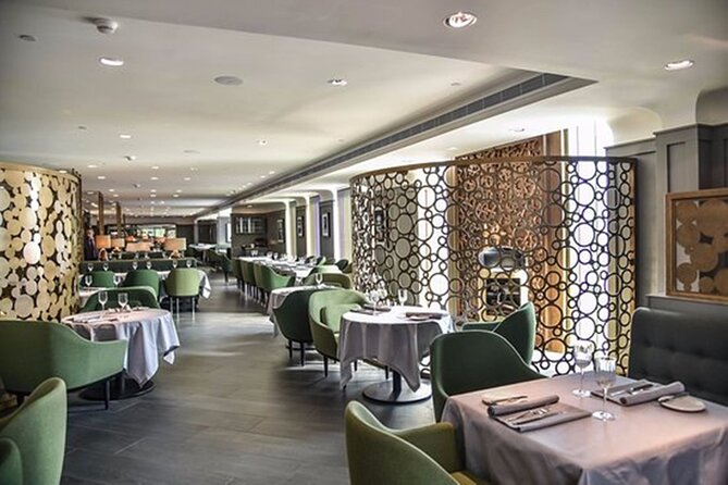 Dining in Jeddah at Al Multaqa Restaurant - Good To Know