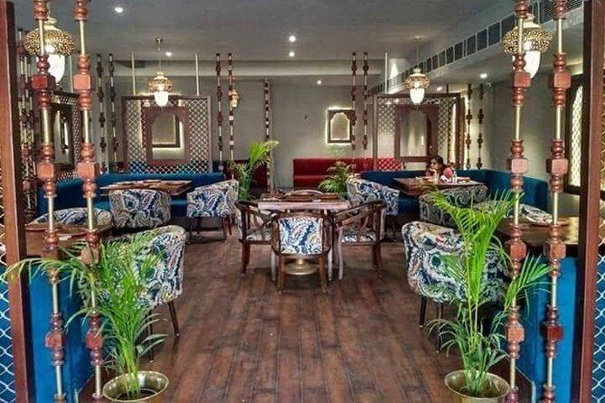Dinner at Indian Ethnic Restaurant & Witness Majestic Night Arti - Rajasthani Cuisine Showcase
