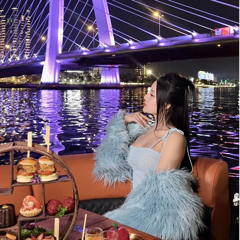 Dinner Experience on Lively Saigon River Luxury Mini Cruise - The best reasons to book