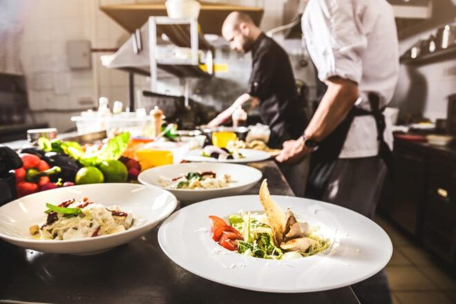 Dinner for 2: Restaurant at the Castle Park (Rose City Putbus) - Logistics and Accessibility