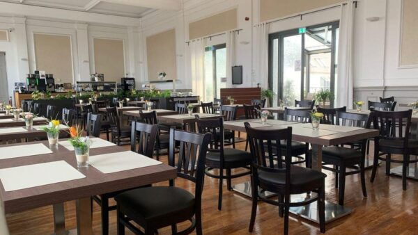 Dinner for 2: Restaurant at the Castle Park (Rose City Putbus) - Special Features