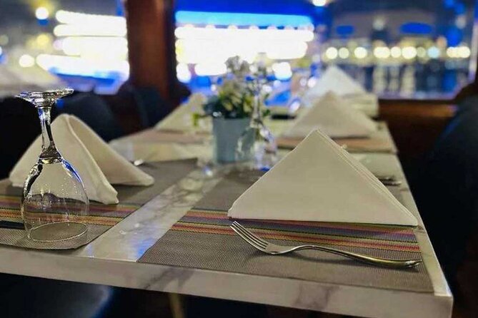 Dinner in the Boat At Dubai Marina - Dining Experience