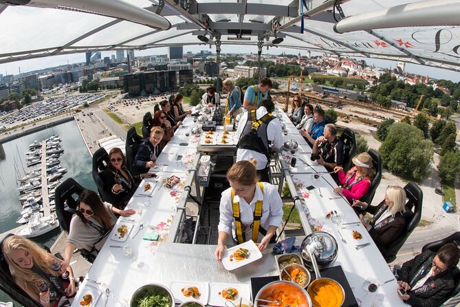 Dinner in the Sky Dubai - Lunch or Dinner With Transfers Option - Pickup and Drop-off Details
