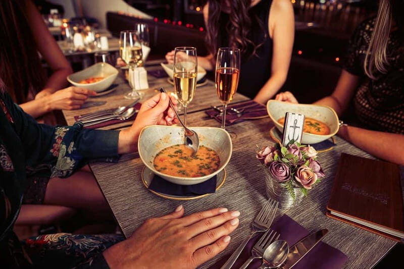 Dinner & Lights - Budapest Evening Cruise - FAQ