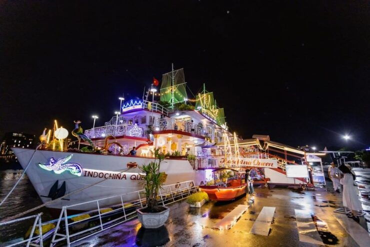 Dinner on Cruise on Saigon River - Experience Highlights