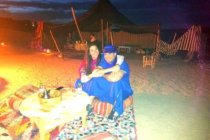 Dinner Show and Sunset Camel Riding Agafay Desert - Benefits of Evening Tours in Agafay Desert