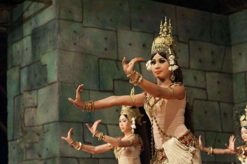 Dinner Show Apsara Dance, Pickup round trip included - The Apsara Dance: A Visual and Cultural Feast