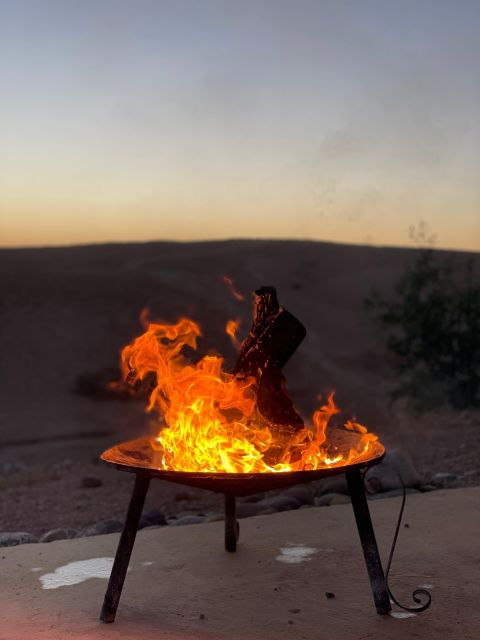 Dinner Show at Agafay Desert & Traditional Outfit Photoshoot - Experience Highlights