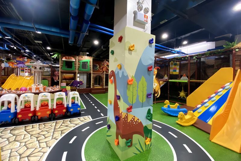 Dino Adventure at Ayala Malls Fairview Terraces - Who is likely to get the most from it
