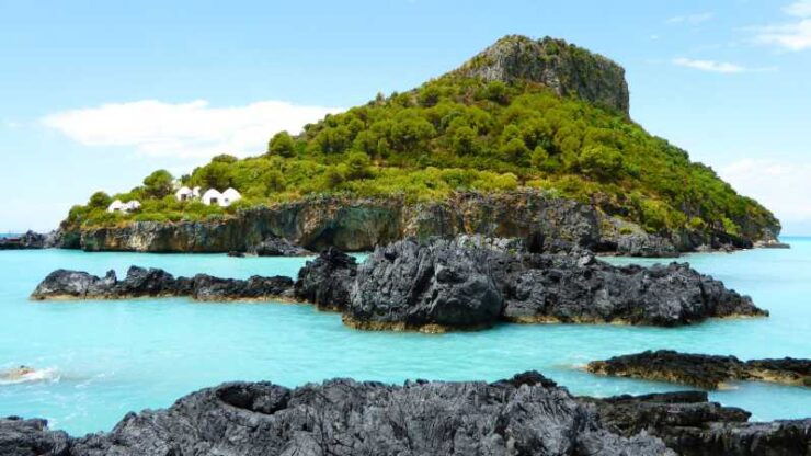 Dino Island & Arcomagno Eco-Boat Tour With Train - Good To Know