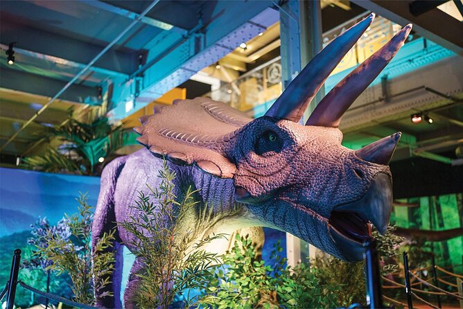 Dino Safari - A Walk Thu Adventure at Horseshoe Las Vegas - Experience Dino Safari Up Close