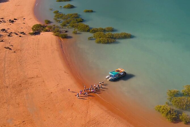 Dinosaur Footprints and Wildlife Cruise, With Waterfront Meal  - Broome - Tour Details