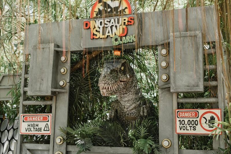 Dinosaurs Island Ticket in Clark - How the included activities fit together