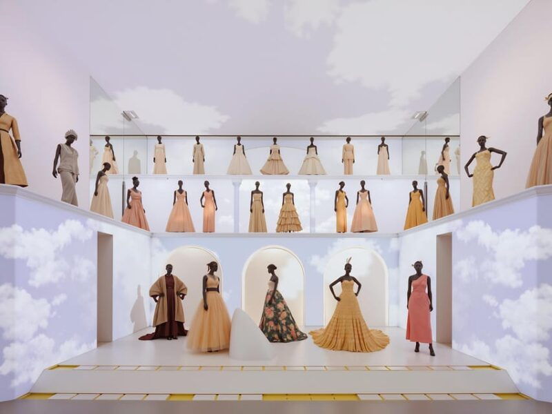 Dior Museum and Vintage Side-car Tour in Paris - Good To Know