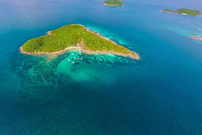 Discover 3 islands of Phu Quoc by boat - Itinerary Breakdown: What to Expect at Each Stop