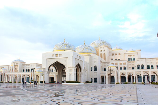Discover Abu Dhabi Full Day Live Guide Tour - Common Questions