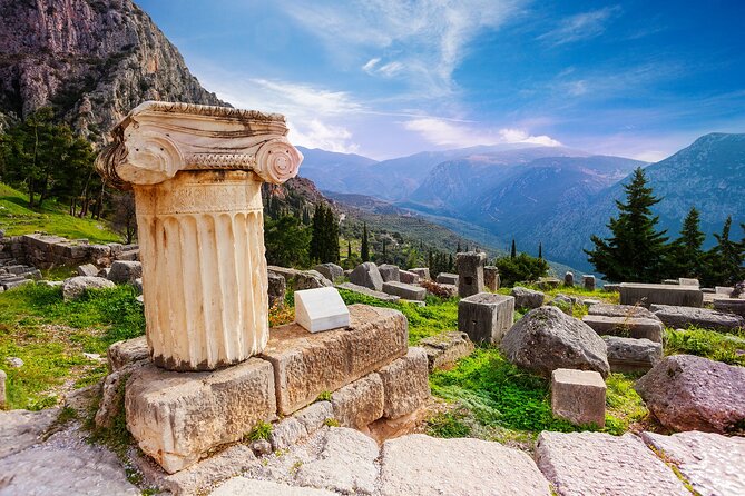 Discover Ancient Greece: Athens, Delphi & Meteora - Discovering the Monasteries of Meteora