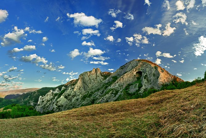 Discover Apuseni Mountains - Scarita Summit,Sipote Waterfall and Dumesti Village - Overview