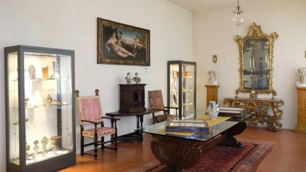 Discover Arezzo Tour With Museums Pass B - Frequently Asked Questions