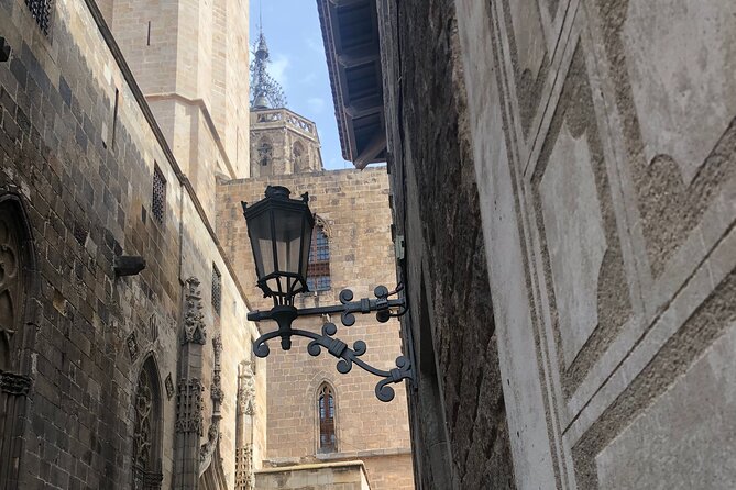 Discover Barcelona With a Private Walking Tour With a Local Guide - Reviews and Ratings