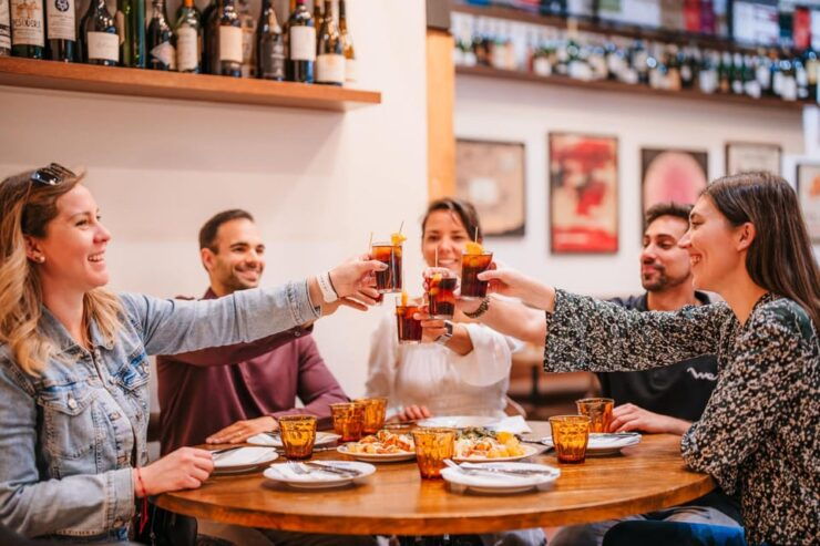 Discover Barcelonas Markets & Tapas With Your Personal Chef - Engaging With Vendors and Discovering Ingredients