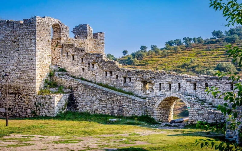 "Discover Berat: Explore By Walking" - FAQs