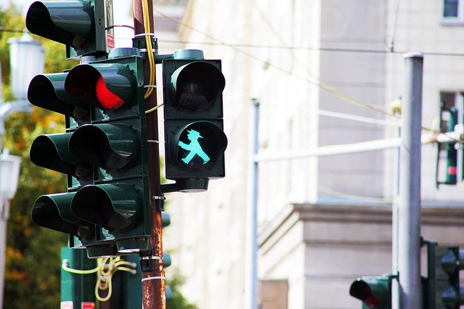 Discover Berlin Half-Day Walking Tour - Tour Itinerary