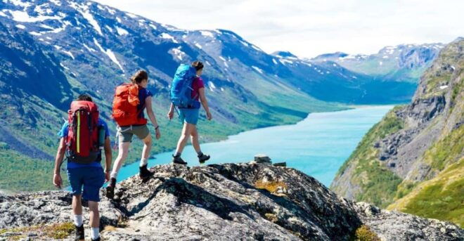 Discover Besseggen: an Inspiring 2-Day Adventure - Accommodation and Meals