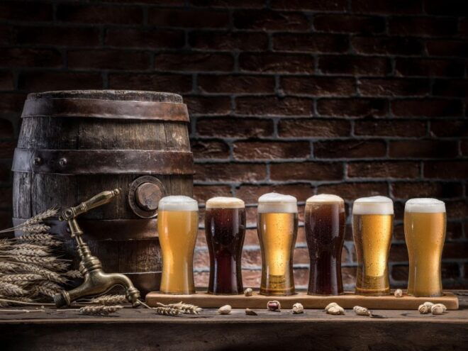 Discover Bohemia: Tisa Rocks, Bastei, Brewery & Beer Tasting - Delicious Lunch in a Brewery Restaurant