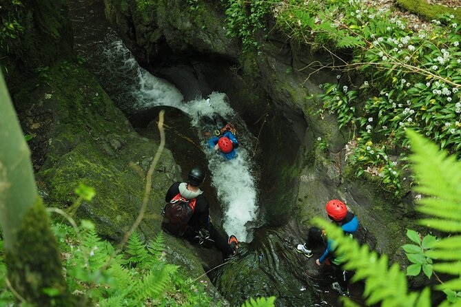 Discover Canyoning in Dollar Glen - Meeting and Pickup