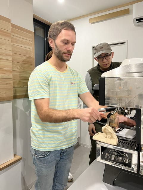 Discover Coffee Experience Latte Art Workshop at Tokyo - Tasting and Evaluation