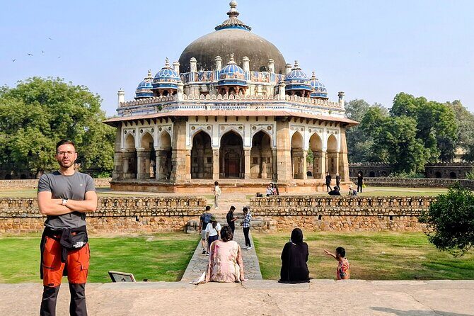 Discover Delhi Old and New in a Full Day Private Tour - A Deep Dive into the Itinerary