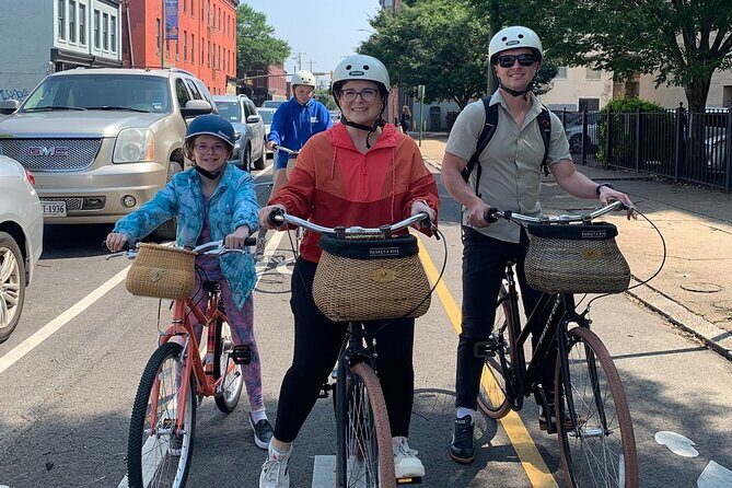 Discover Downtown and Riverfront Bike Tour - FAQ