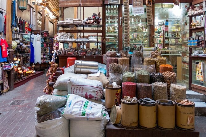 Discover Dubai With a Private Guided Tour - Meeting and Pickup Details