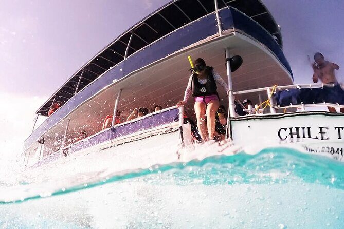 Discover El Cielo and El Cielito Reefs on Amusing Catamarans - A Detailed Look at What You Can Expect