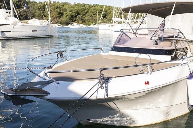 Discover Elaphite Islands and Hidden Caves in Dubrovnik - An In-Depth Look at the Experience