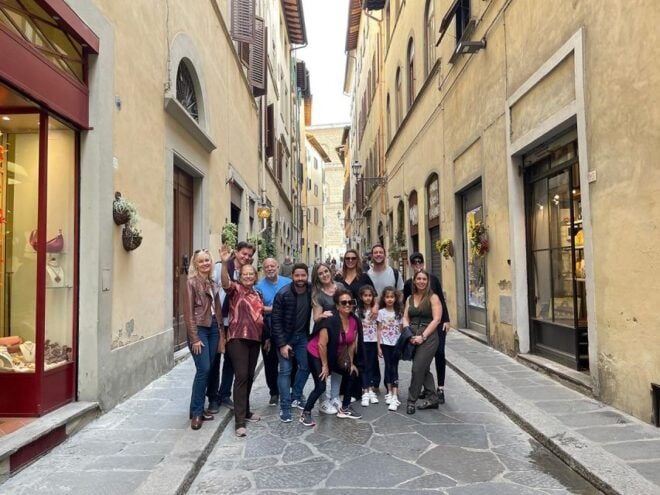 Discover Florence Walking: Exclusive Tour With Guide - Inclusions