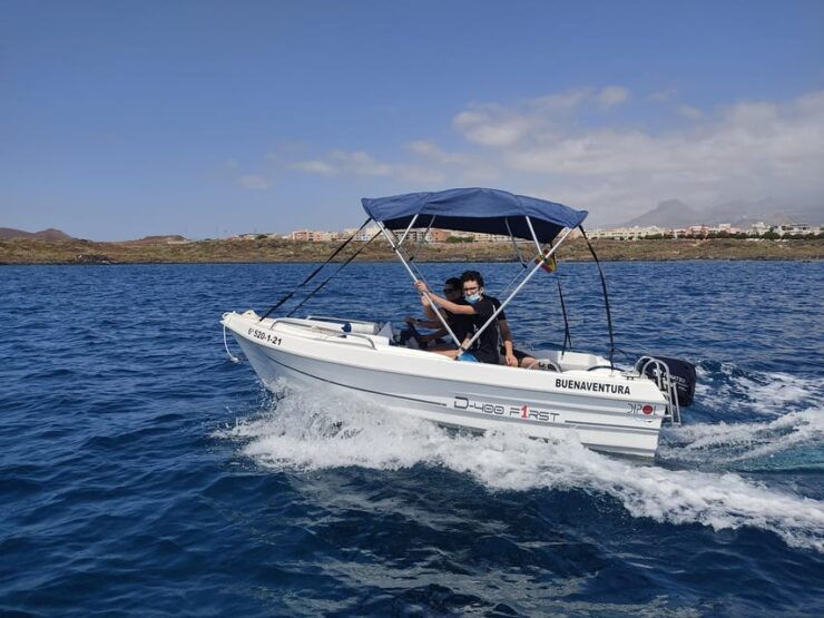 Discover Freedom: Rent a Boat, No License Required! - Good To Know