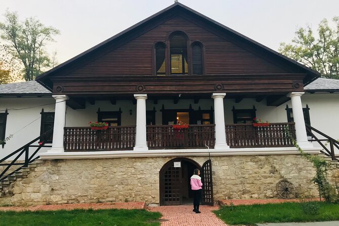 Discover Gagauzia and Manuc Bei Mansion - Frequently Asked Questions