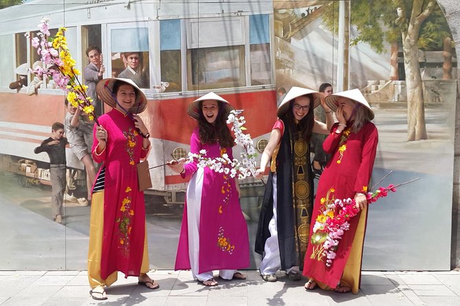 Discover Hanoi Culture by Walking - Traditional Vietnamese Cuisine