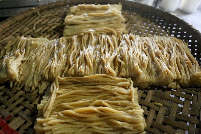 Discover Hidden Handicraft Destinations in Hoi An Before Sunrise - Artisan Pottery Studio