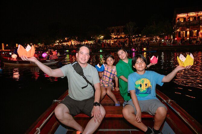Discover Hoi An by Bamboo Basket and Lantern Boat - In-Depth Review of the Experience