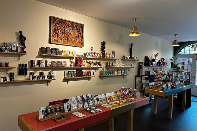 Discover Holland in a Walking Tour - Indulging in Authentic Dutch Cuisine and Delicacies